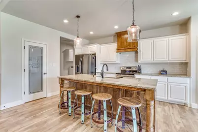 1000 Churchill Lane, Millsap, TX 76066 - Photo 8