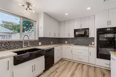 3421 Cross Bend Road, Plano, TX 75023 - Photo 10