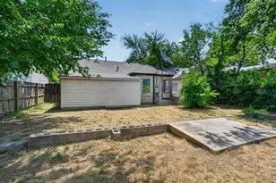 1623 S Marsalis Ave, Dallas, TX 75216 - Photo 22