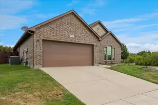 10400 Mono Lake Rd, Fort Worth, TX 76177 - Photo 2