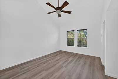 631 Mission Circle, Irving, TX 75063 - Photo 22