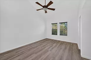 631 Mission Cir, Irving, TX 75063 - Photo 22