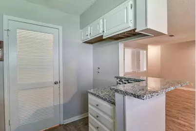 1906 Emerald Place #1214, Arlington, TX 76011 - Photo 12