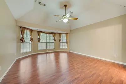 1022 Oak Tree Drive, Fort Worth, TX 76140 - Photo 12