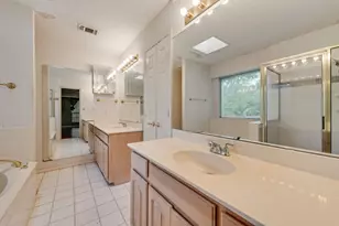 1022 Oak Tree Dr, Fort Worth, TX 76140 - Photo 14