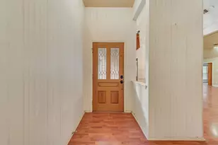 1022 Oak Tree Dr, Fort Worth, TX 76140 - Photo 4