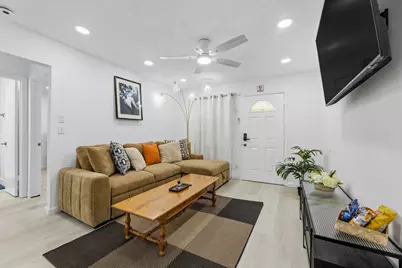 210 Slaughter Street, Arlington, TX 76011 - Photo 16