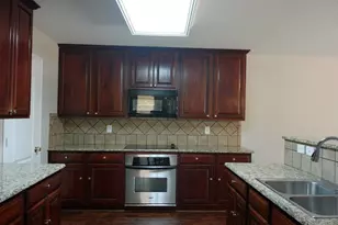 5281 Placid Dr, Haltom City, TX 76117 - Photo 8