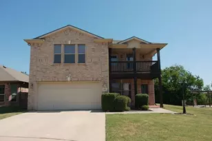5281 Placid Dr, Haltom City, TX 76117 - Photo 2