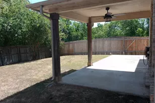5281 Placid Dr, Haltom City, TX 76117 - Photo 16