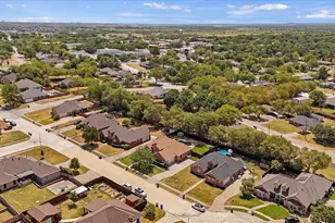 415 Valley View Ln, Krum, TX 76249 - Photo 34
