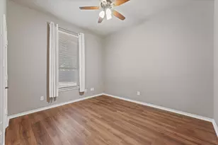 415 Valley View Ln, Krum, TX 76249 - Photo 20
