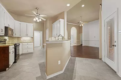 415 Valley View Lane, Krum, TX 76249 - Photo 10