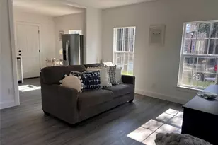 211 Kerby St, Arlington, TX 76013 - Photo 1