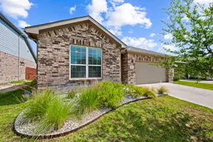 10628 High Ridge Ln, Fort Worth, TX 76108 - Photo 2