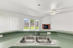 625 Jamie Ln, Mansfield, TX 76063 - Photo 14