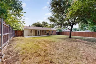 1207 Aransas Dr, Euless, TX 76039 - Photo 40