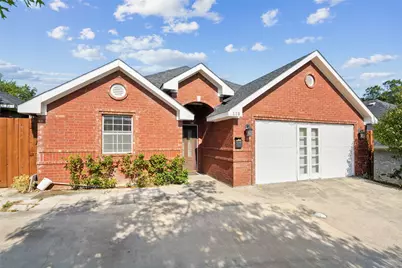 119 N Frances Street, Dallas, TX 75211 - Photo 1