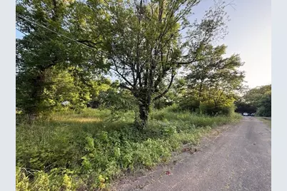202 Elm Street, Roxton, TX 75477 - Photo 2