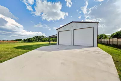 2446 Blackjack Oak Road, Oak Ridge, TX 75161 - Photo 34