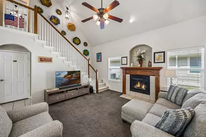 901 Wenk Drive, Aubrey, TX 76227 - Photo 4