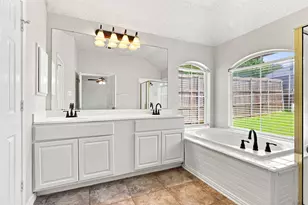 2005 Melissa Diane St, Mansfield, TX 76063 - Photo 20