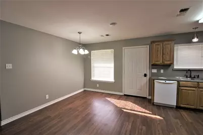 105 Church Street, Whitesboro, TX 76273 - Photo 4