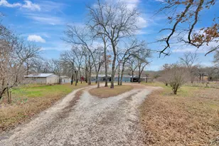 304 Hcr 1433, Covington, TX 76636 - Photo 34