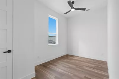 6200 Carlton Garrett Street, Dallas, TX 75215 - Photo 22