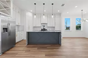 6200 Carlton Garrett St, Dallas, TX 75215 - Photo 12