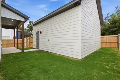 6200 Carlton Garrett Street, Dallas, TX 75215 - Photo 36