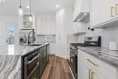 6200 Carlton Garrett Street, Dallas, TX 75215 - Photo 10