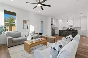 6200 Carlton Garrett St, Dallas, TX 75215 - Photo 16