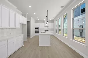 6978 Westlake Dr, Grand Prairie, TX 75054 - Photo 10