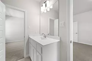 6978 Westlake Dr, Grand Prairie, TX 75054 - Photo 24