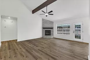6724 Cherrytree Dr, Arlington, TX 76001 - Photo 6