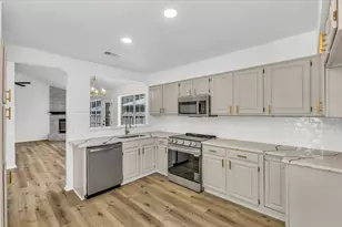 6724 Cherrytree Dr, Arlington, TX 76001 - Photo 14