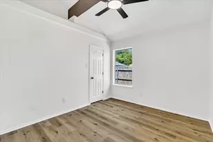 6724 Cherrytree Dr, Arlington, TX 76001 - Photo 16
