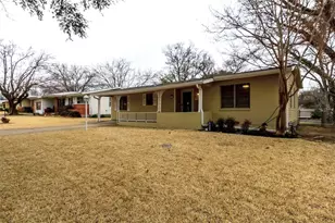1214 Burleson St, Grand Prairie, TX 75050 - Photo 1