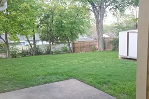 1214 Burleson St, Grand Prairie, TX 75050 - Photo 2