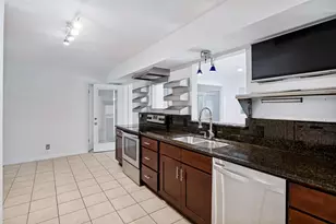 6406 Chesley Ln, Dallas, TX 75214 - Photo 8