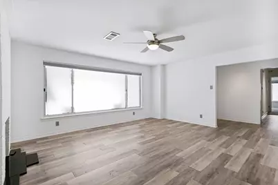 6406 Chesley Lane, Dallas, TX 75214 - Photo 4