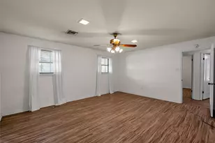 7024 Cheshire Dr, Waco, TX 76712 - Photo 10
