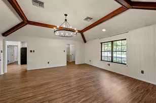 7024 Cheshire Dr, Waco, TX 76712 - Photo 2