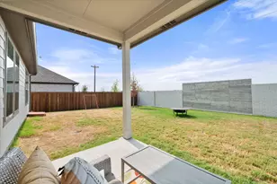 1421 Arciones Rd, Fort Worth, TX 76052 - Photo 20