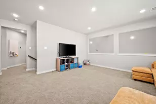 1421 Arciones Rd, Fort Worth, TX 76052 - Photo 10