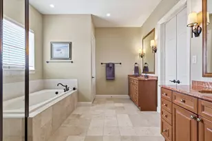 1110 Emerson Park Lane., Irving, TX 75063 - Photo 22