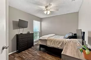 506 W Warrior Trl, Grand Prairie, TX 75052 - Photo 16
