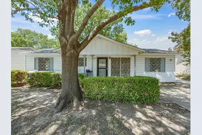 3323 William Brewster Drive, Irving, TX 75062 - Photo 2