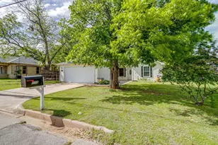 508 NW 5th St, Mineral Wells, TX 76067 - Photo 1